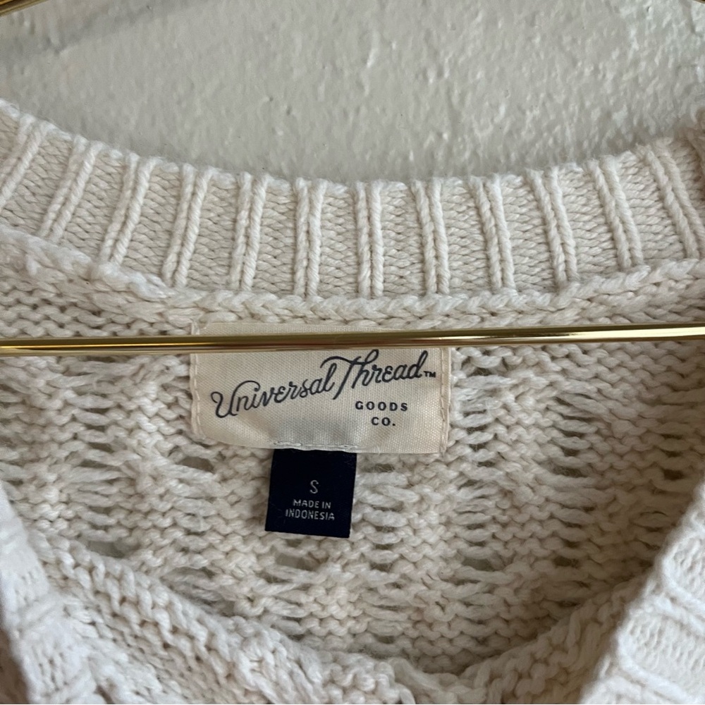 Universal Thread sweater - Picture 5 of 5